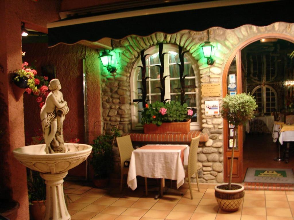 Logis Hotel Restaurant Les Charmettes Argeles-sur-Mer Ngoại thất bức ảnh
